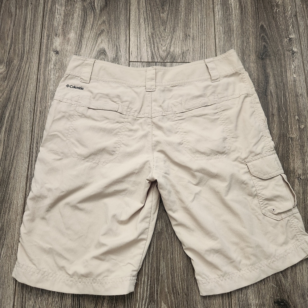 Columbia Beige Cream Cargo Hiking Shorts 4 T2 - Picture 9 of 13
